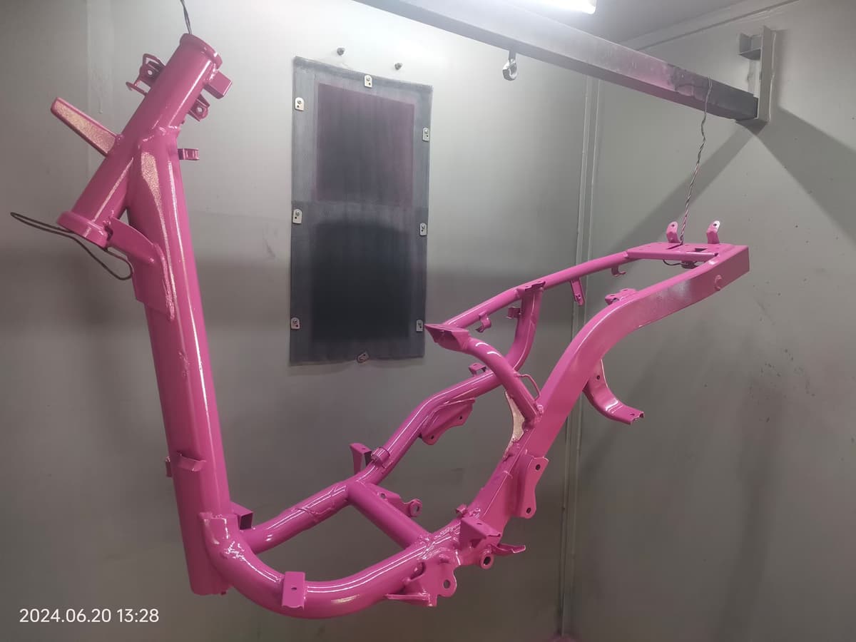 Powder Coating Pink Frame Mio